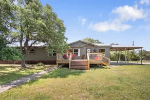 Tejas Hills | 4BR Retreat with Firepit & Hill View - Image 2