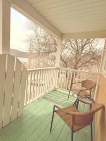 Station Suites - a gem with a Bay View! - Image 2