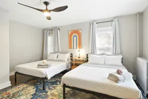 Elegant 7BR 2.5Bath Victorian Gem | Sleeps 16+ - Image 5