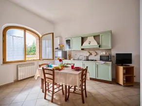 ”L'Uva” apartment with pool - Image 3