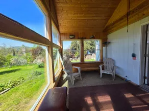 Spacious home with room to roam! - Image 5