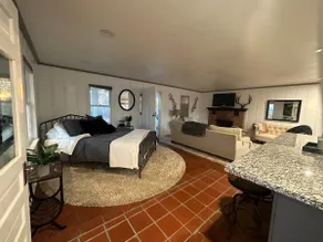 Rustic Seclusion at Red Baron Ranch - Image 2