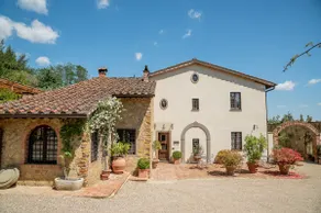 Tuscan Villa with Private Pool and Garden - Image 5