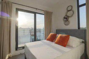 Unit 9 Luxe 2 Bedroom Penthouse Sleeps 6 - Image 5