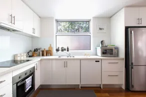 The Dandy - Relaxed Living near St Kilda Beach & CBD - Image 3