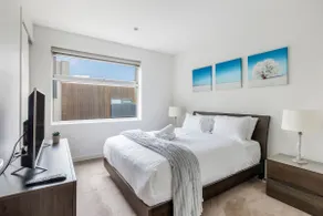 The Dandy - Relaxed Living near St Kilda Beach & CBD - Image 5