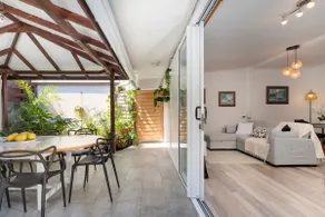 Modern Pool Guesthouse, 5 min to Beach – Punaauia - Image 4