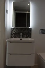 Cozy City Stay 2BR with Sofa Bed - Image 3