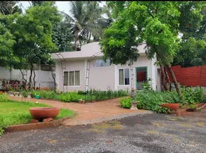 Whiskers Nook | Peaceful Garden Getaway - Image 3