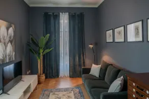 Elegance and comfort in the center - Image 2