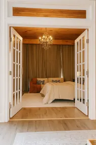 Aquantis: Sleeps 6, Pets OK, Steps from Main St - Image 2