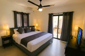 Modern 2BR Apartment 3 Min from Airport with Free Parking - 1 - Image 3