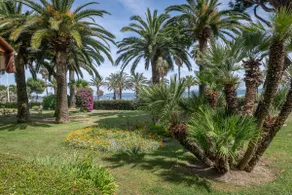 Waterfront Studio, Boulevard du Midi, Terrace, Parking - Image 2