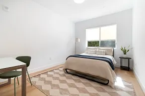 Chic-Roomy 2Br 2Ba/Pool • Near Levis, Apple, Nvdia - Image 5
