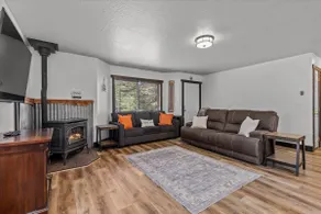 Silverwood basecamp with games and outdoor bar - Image 2