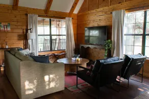 Modern Peaceful Log Cabin | King Beds | Near Lake - Image 3