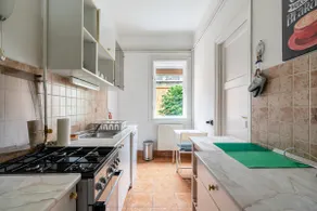 Buda Breeze Apartment - Image 4
