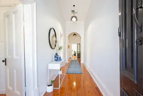Hamptons on Turton - Image 2