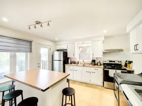 4-Bedrooms in HoMa Montreal | 22 - Image 4