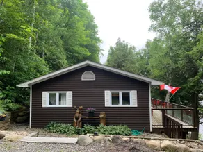 Janet's Place on Doe Lake - Image 3