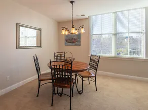 2BD/2BR in prime Baxter Village - Image 3