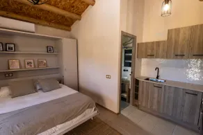 Bioconstruction Guest House - Image 3