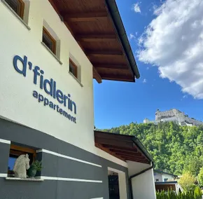 Panorama Mountain & Castle View Apartment D'Fidlerin Salzburg - Image 4