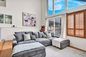 Pool & Hot Tub! 3000Sqft King Beds/Disneyland/Kids - Image 3