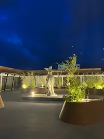 Elegant studio in downtown area - Image 3