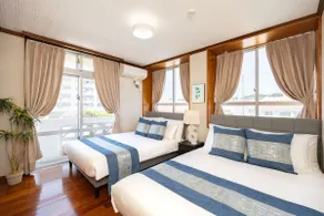 Okinawa Yomitan Village, 3-minute walk to the beach, spacious 7-room old house holiday villa, up to 14 people, enjoy the luxury historical style space - Image 3