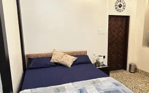Heritage Comfort: The Petite Suite - Image 5