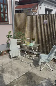 Drop House - One bedroom - Image 5