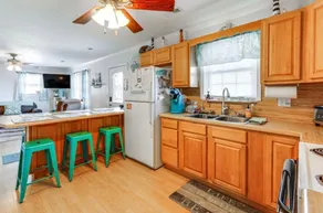 800 ft to the beach* Family Fun* Dog Friendly* - Image 3