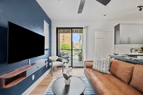 Flawless 3BR Suite | 4 beds|A+ Location w/ parking - Image 2