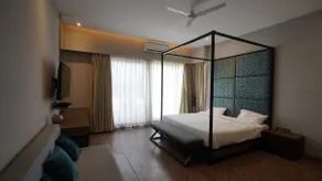 AMARA by Aarambh 2 bedroom villa, garden and pool - Image 3