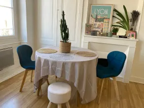 Cozy 2-room apartment 47 m2 Saxe - Image 3