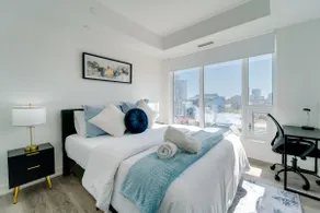 Modern Downtown Condo w/ Gym - Image 4