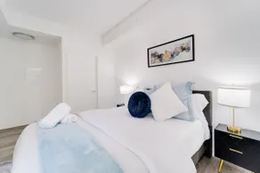 Modern Downtown Condo w/ Gym - Image 5