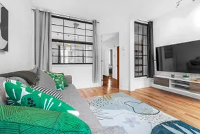 Beautiful Townhouse for 10 People - Image 3