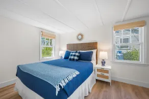 Cozy Beach Cottage #17 - Image 4