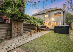 Walk to Zilker, Barton Springs & More - Sleeps 12 - Image 5