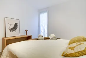 Port St Tropez superb quiet apartment + parking - Image 2