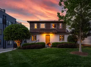 Walk to Stadium | Hot Tub, Golf, Arcade, Fire Pit - Image 4