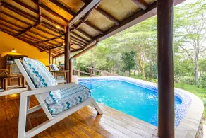 Majestic Villa w/ Pools & Outdoor Bar in Maanzoni - Image 3