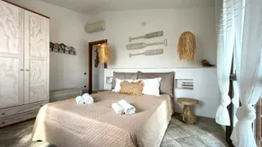 Villa Allegria, romantic luxury 300m from the beach, heated pool, firepit and sauna - Image 2