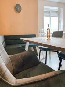 P7 -Entire apartment - quiet location by the river - Image 2