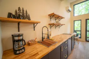Elm Springs Hollow Modern Cabin, 3 mi. to BNR - Image 2