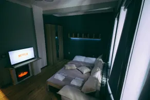 Quiet & Peaceful City Center Apt | Sleeps up to 6 - Image 4