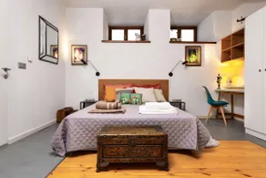 Old Town 2BR Spacious House with Private Garden and Free Parking - Image 4
