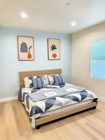 3B3B Brand New in Pasadena/monthly available - Image 2